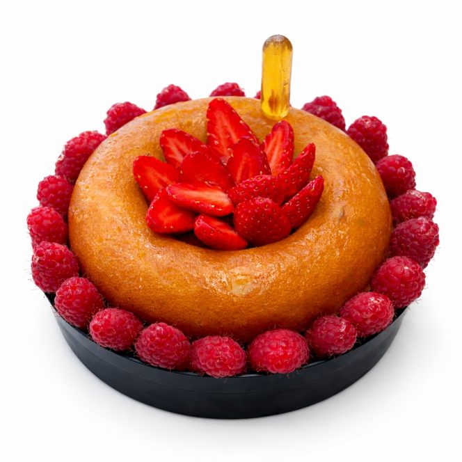 Savarin au rhum et fruits frais